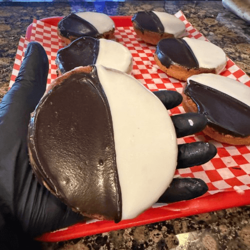 LG Black & White Cookie.