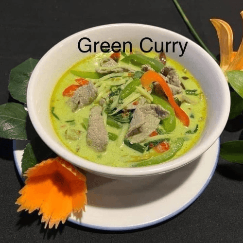 47. Green Curry* (Kaeng Kiew Wan).