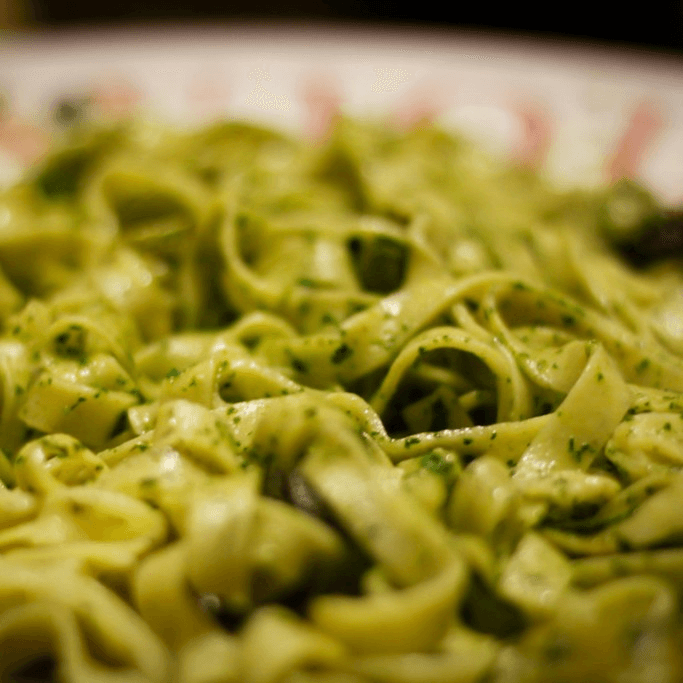 Fetuccini Pesto.