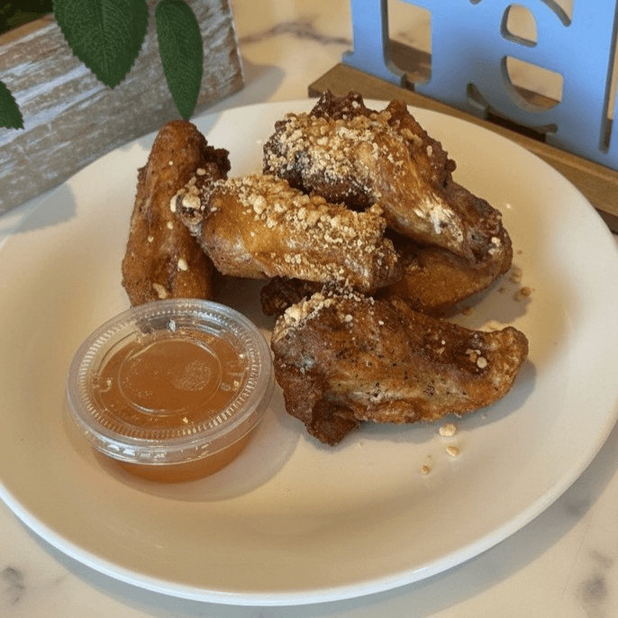 Garlic Wings (6 Pieces).