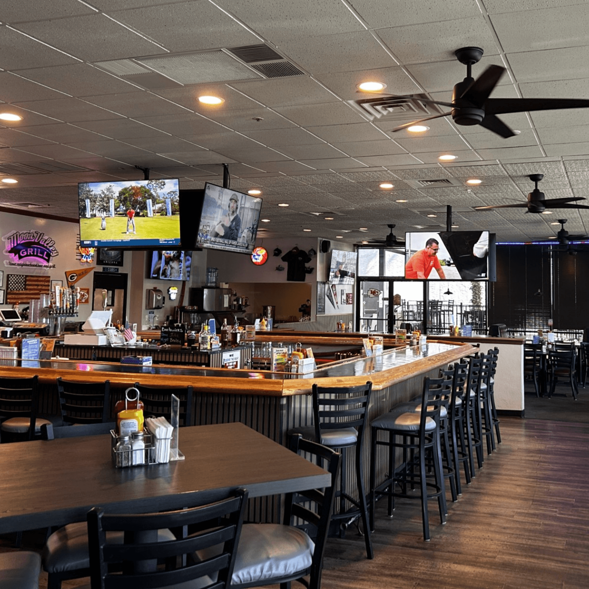 Moon Valley Grill & Patio  gallery image #3