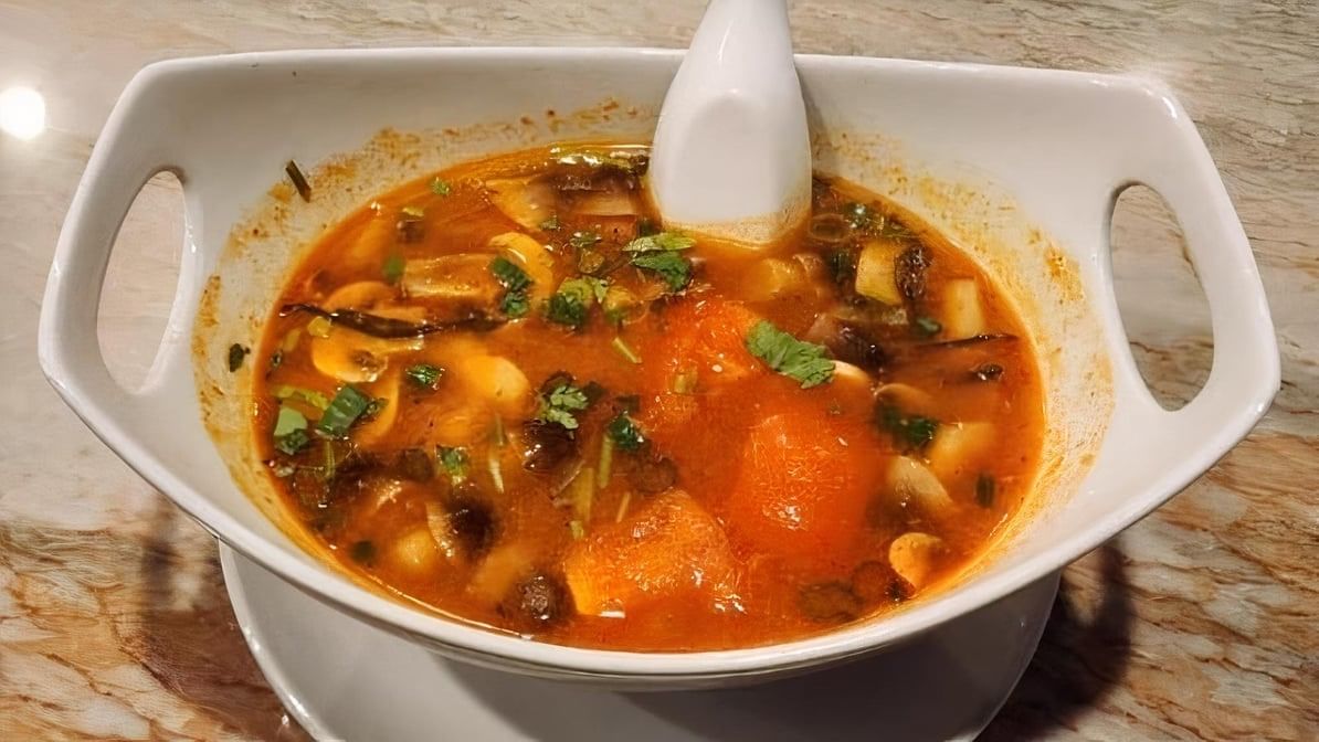 SO2 Hot and Sour Soup Large.