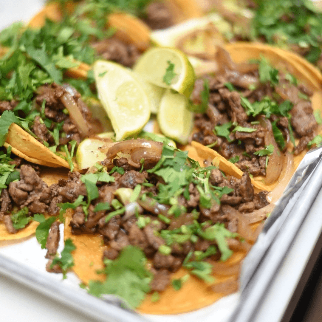 COMBO 50 STREET TACOS.