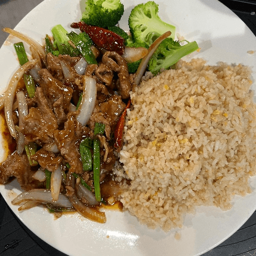 (L) Szechuan Beef.