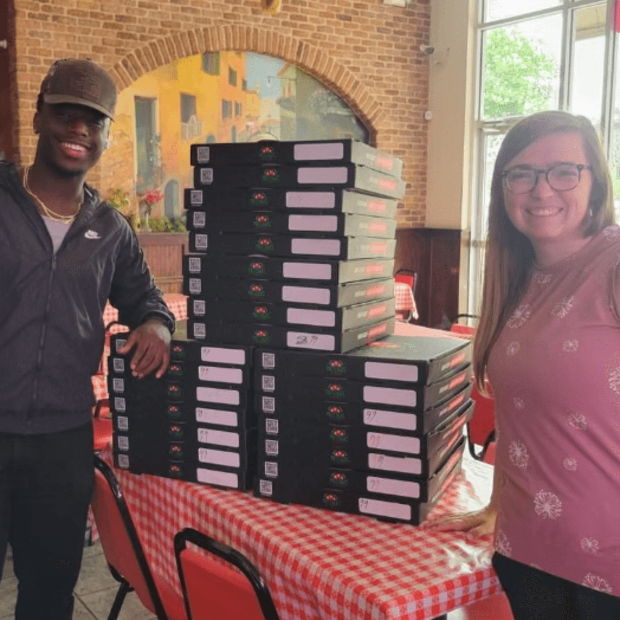 Mattenga's Pizzeria gallery image #3