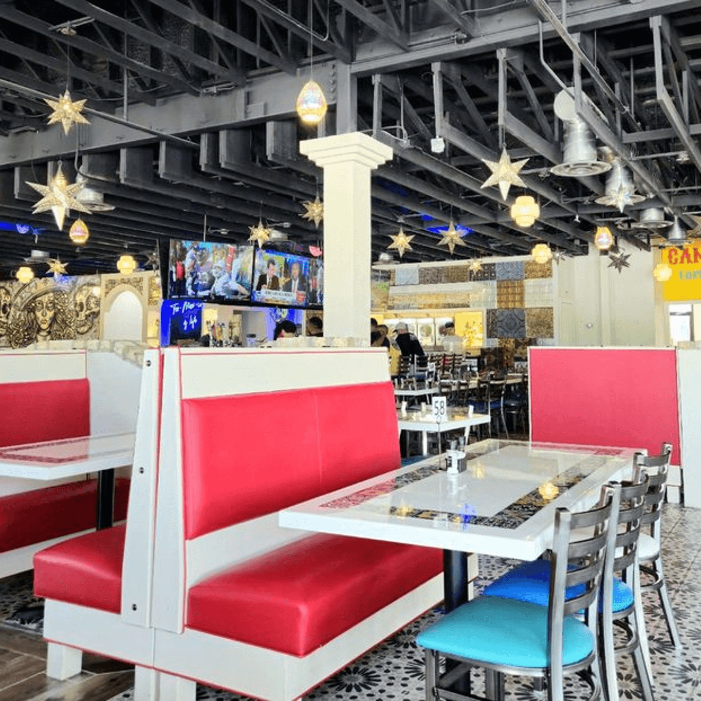 Where Flavor Reigns Supreme 🌮🍹