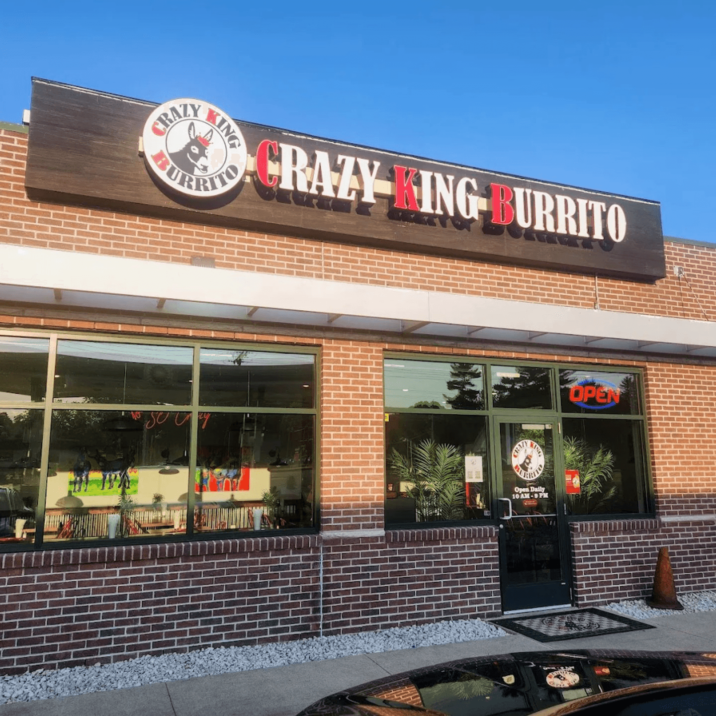 Welcome to Crazy King Burrito