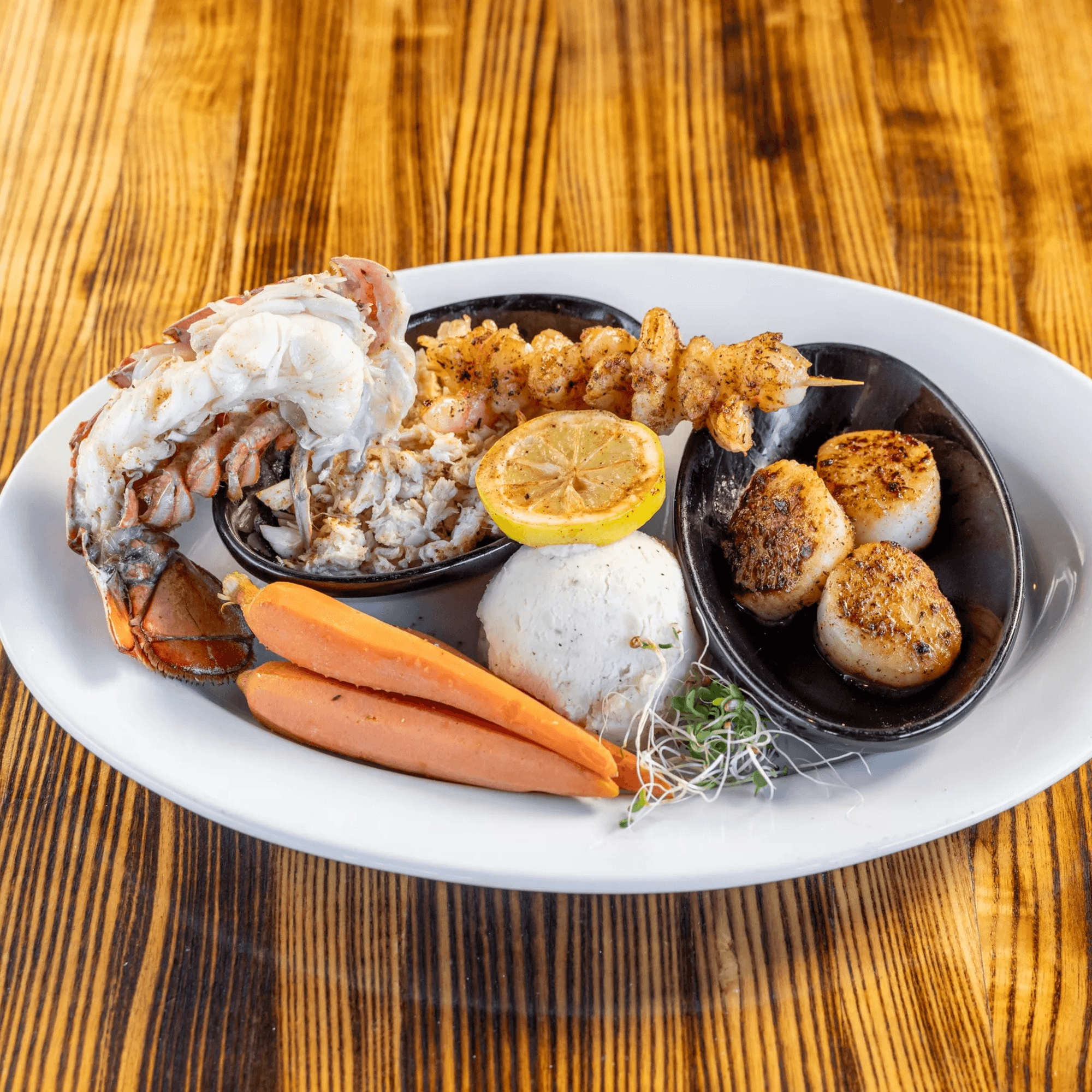 Jumpin' Shrimp on the Boardwalk gallery image #1