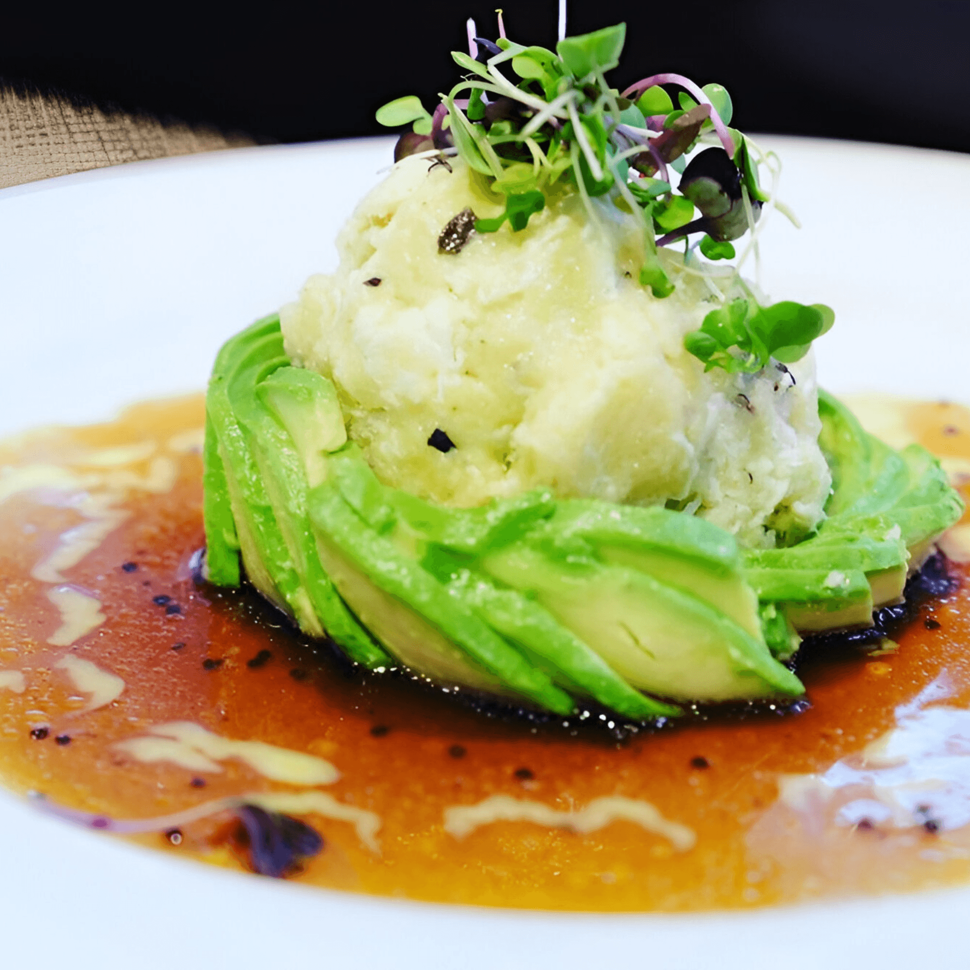 Tsuru Sushi Asian Cuisine gallery image #9