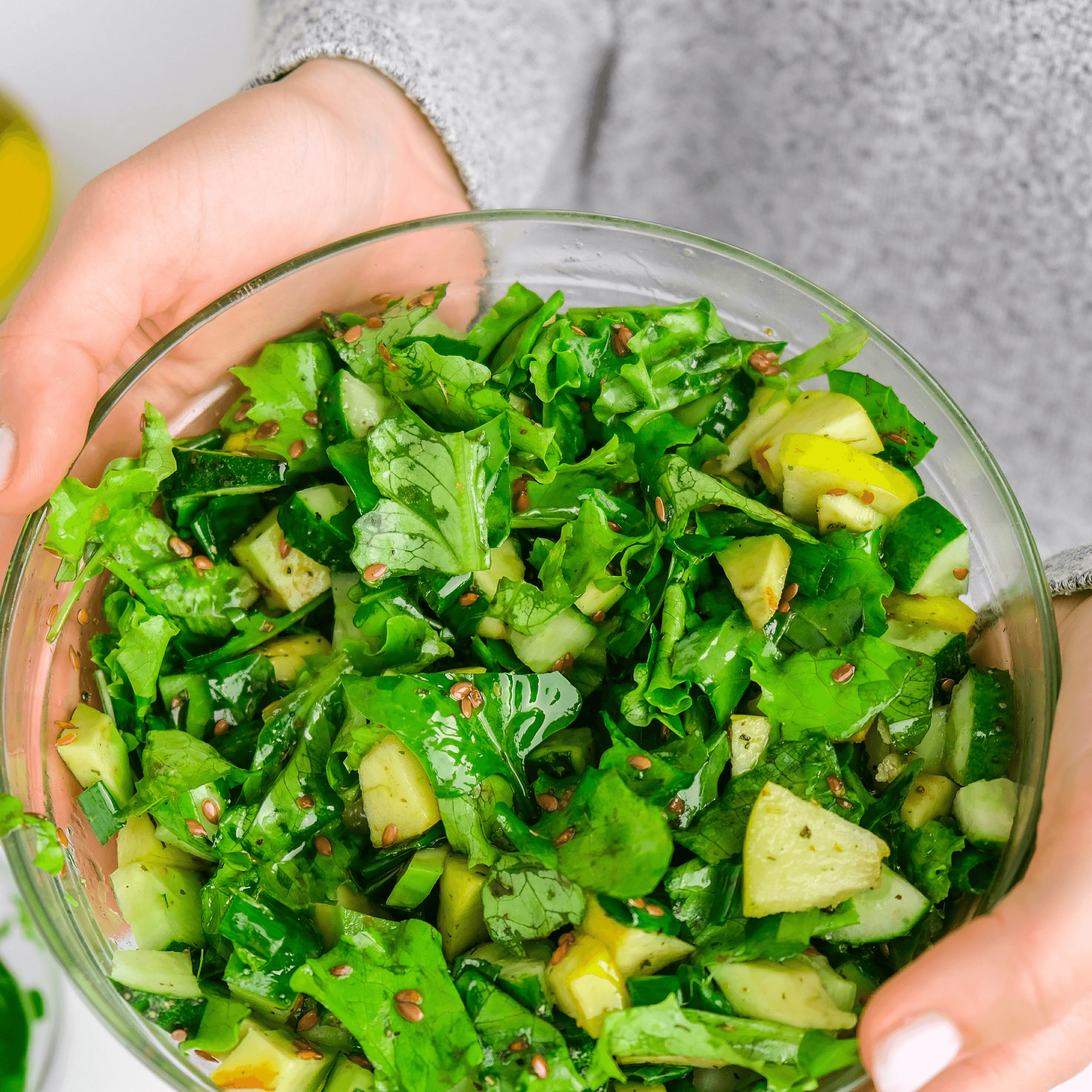 Side mix green salad.