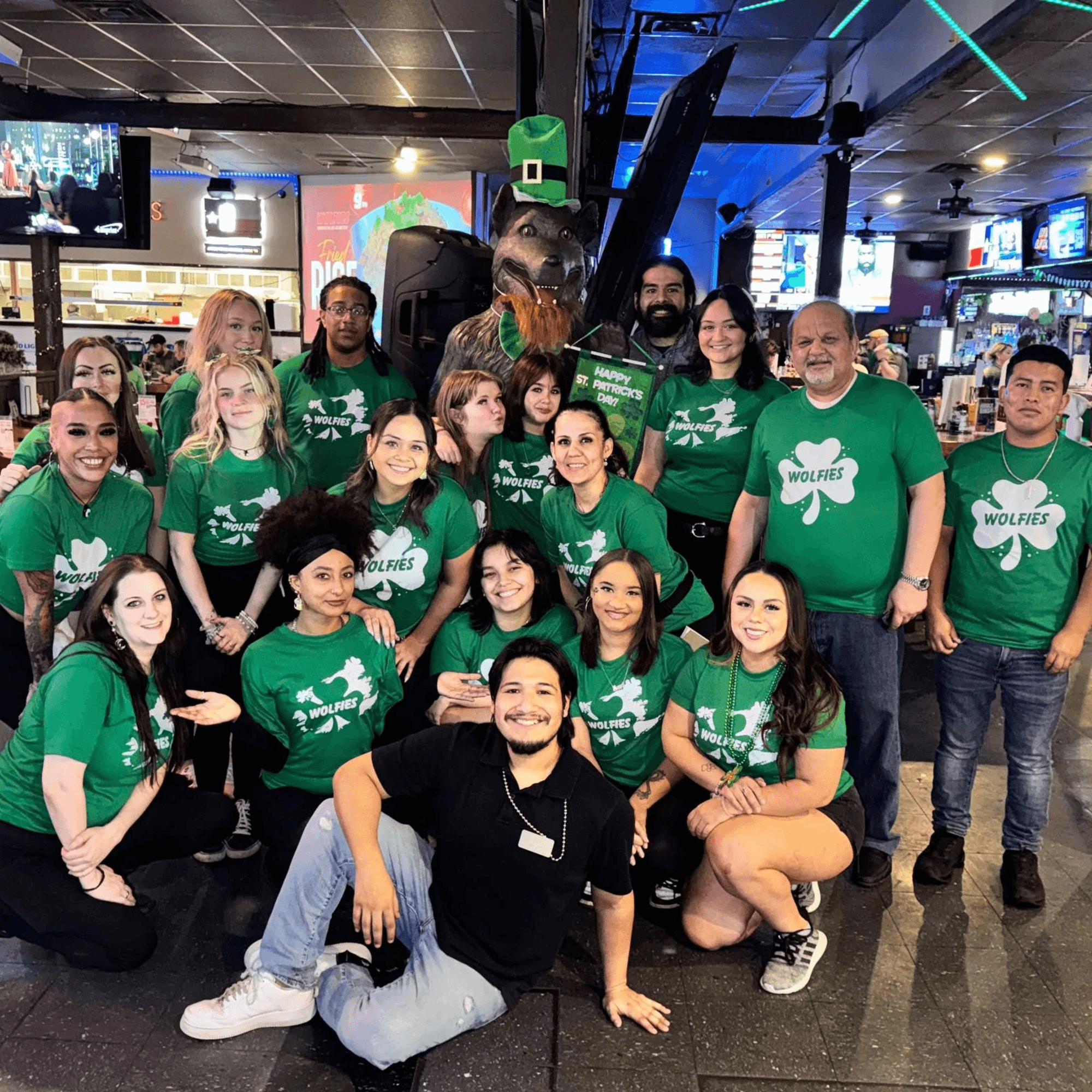 Wolfies Restaurant and Sports Bar gallery image #4