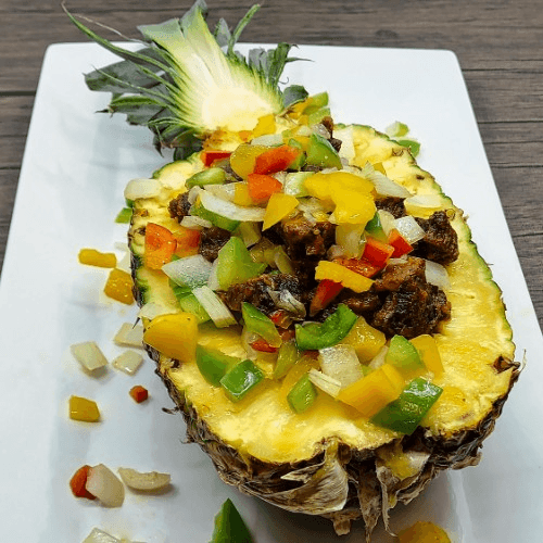 Asun on Pineapple.