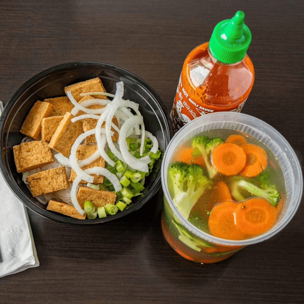 P12. Vegetarian Noodle Soup.