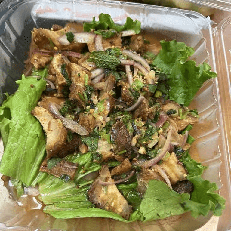 Larb Crispy Pork Belly / ลาบหมูกรอบ.