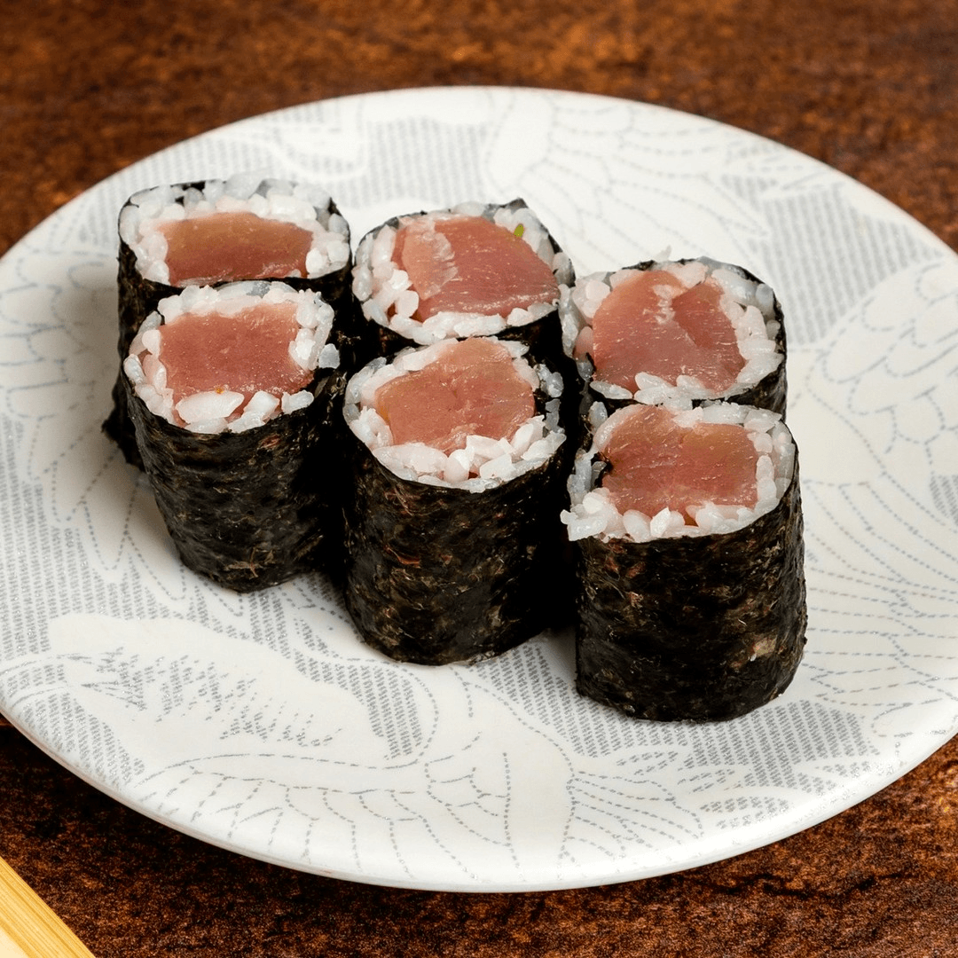Tuna Roll.