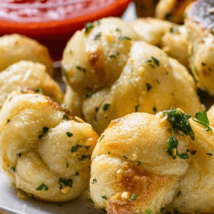 Garlic Knots (5).