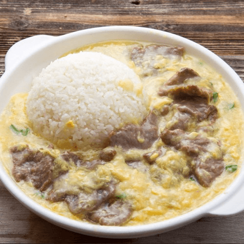 P08  Beef and Egg on Rice 滑蛋牛燴飯