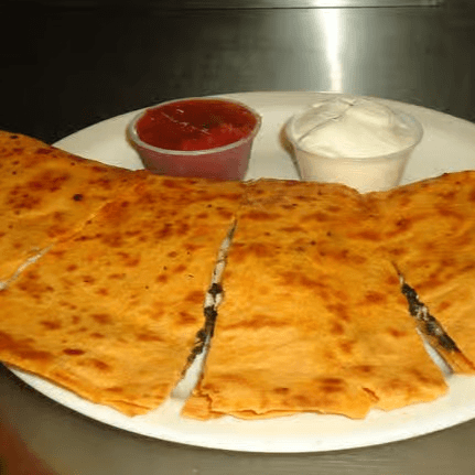 Mucho Quesadilla.
