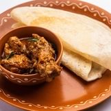 Kal Dosa With Chicken Kulambu (3 Pcs).