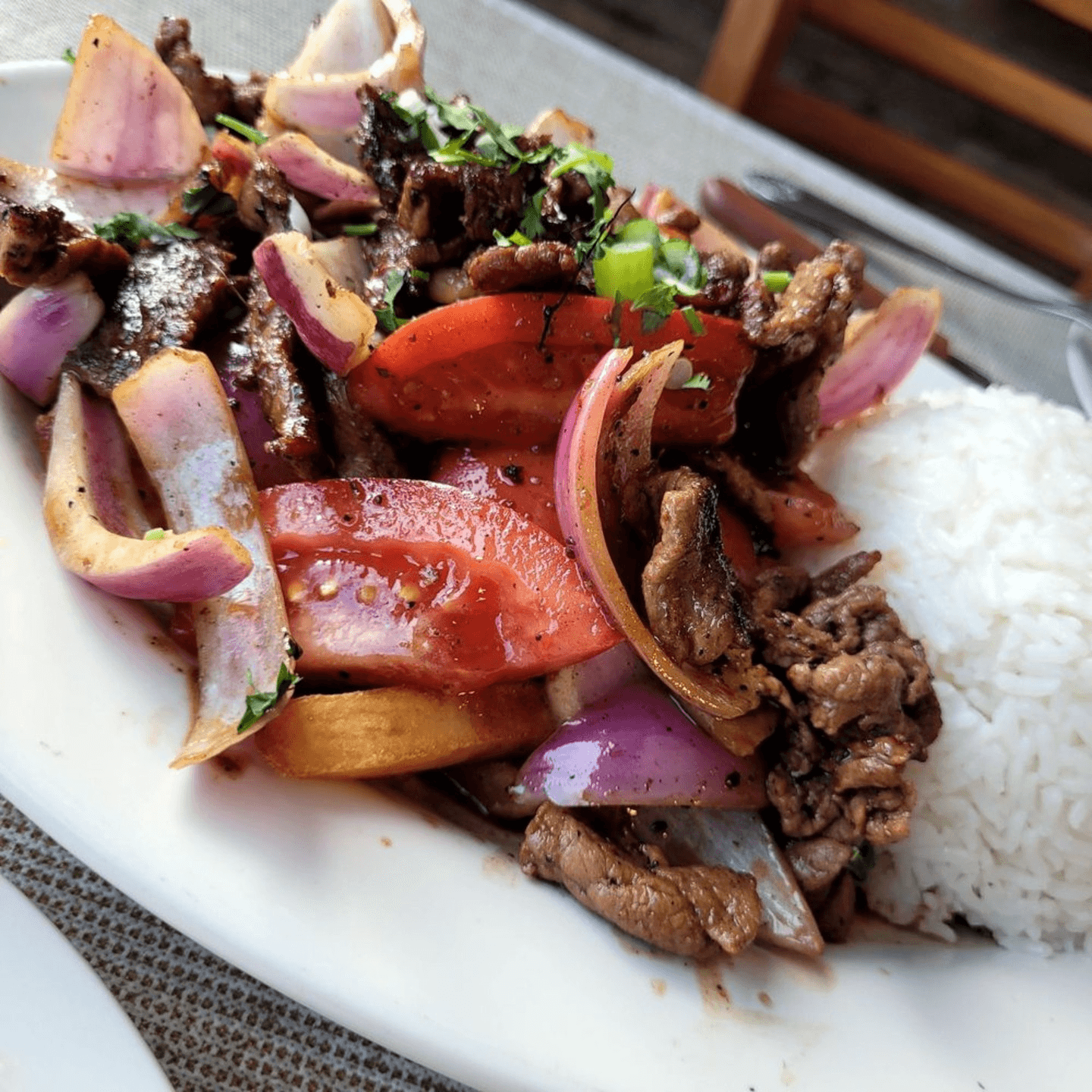 A Warm Welcome to La Skinita Peruvian Restaurant