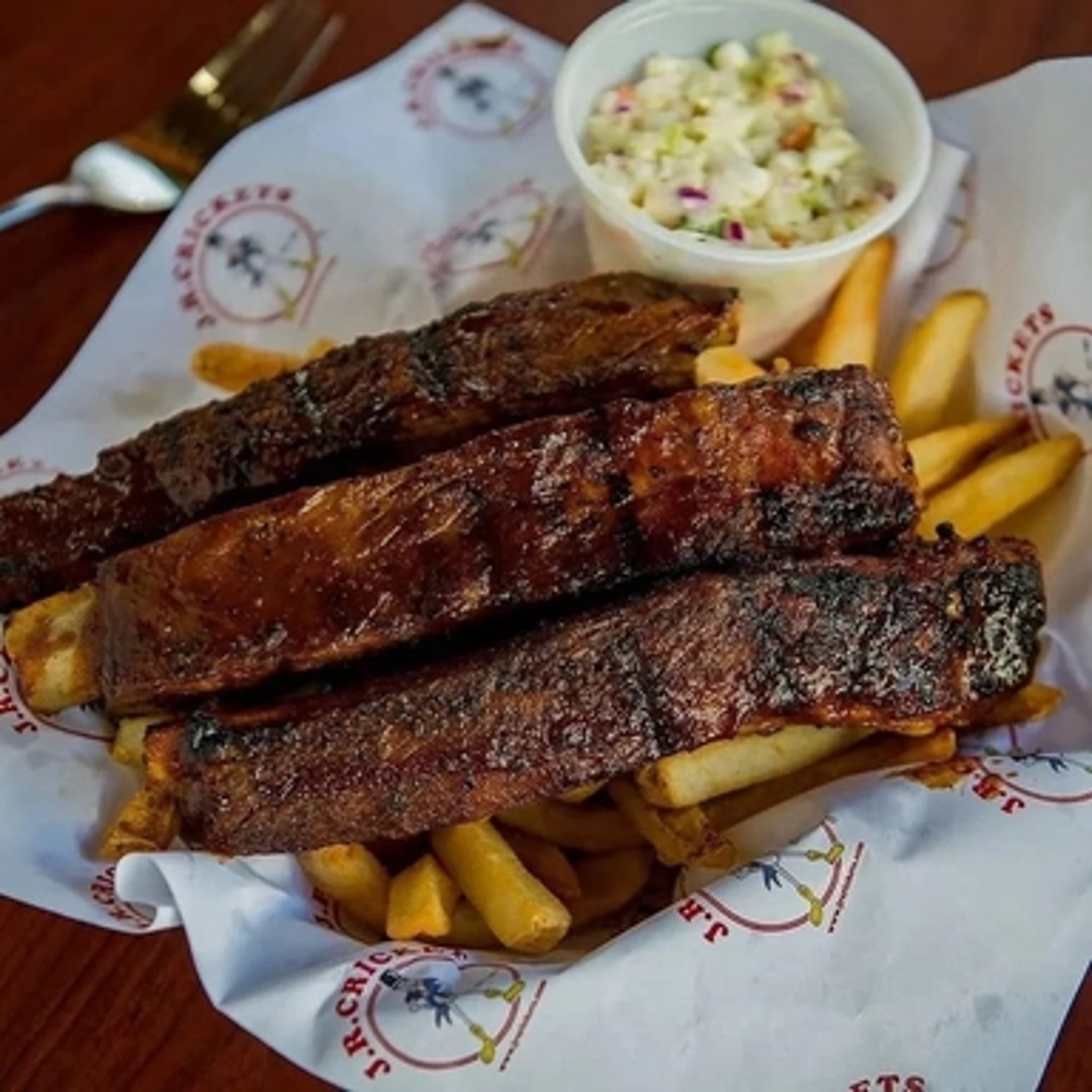 J.R. Crickets Cascade | Best american food in Atlanta, GA