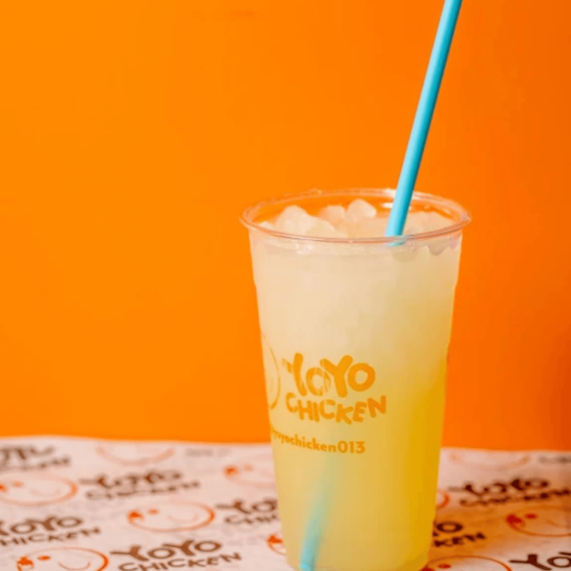 Yoyo Chicken gallery image #5