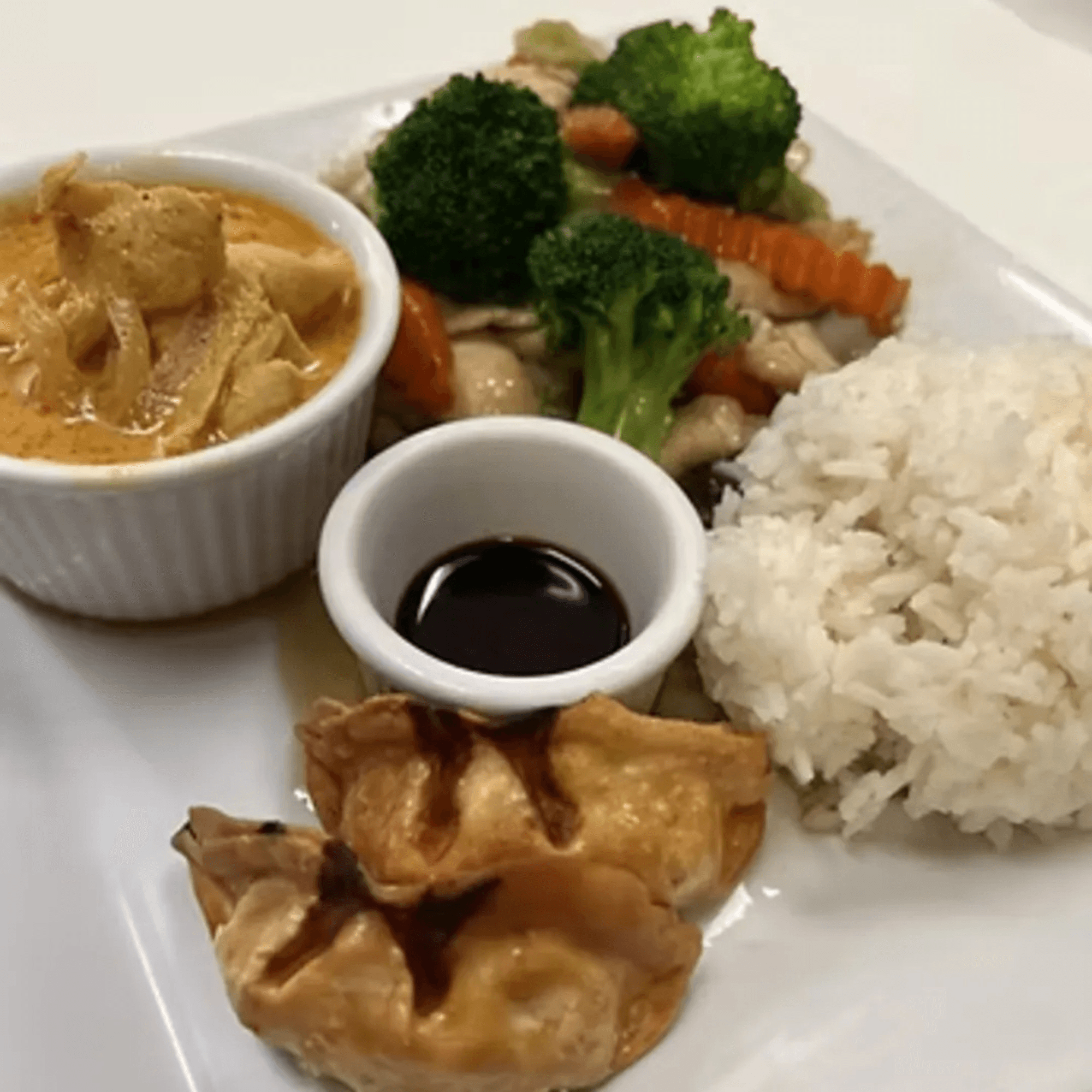 Charm Thai Cuisine gallery image #27