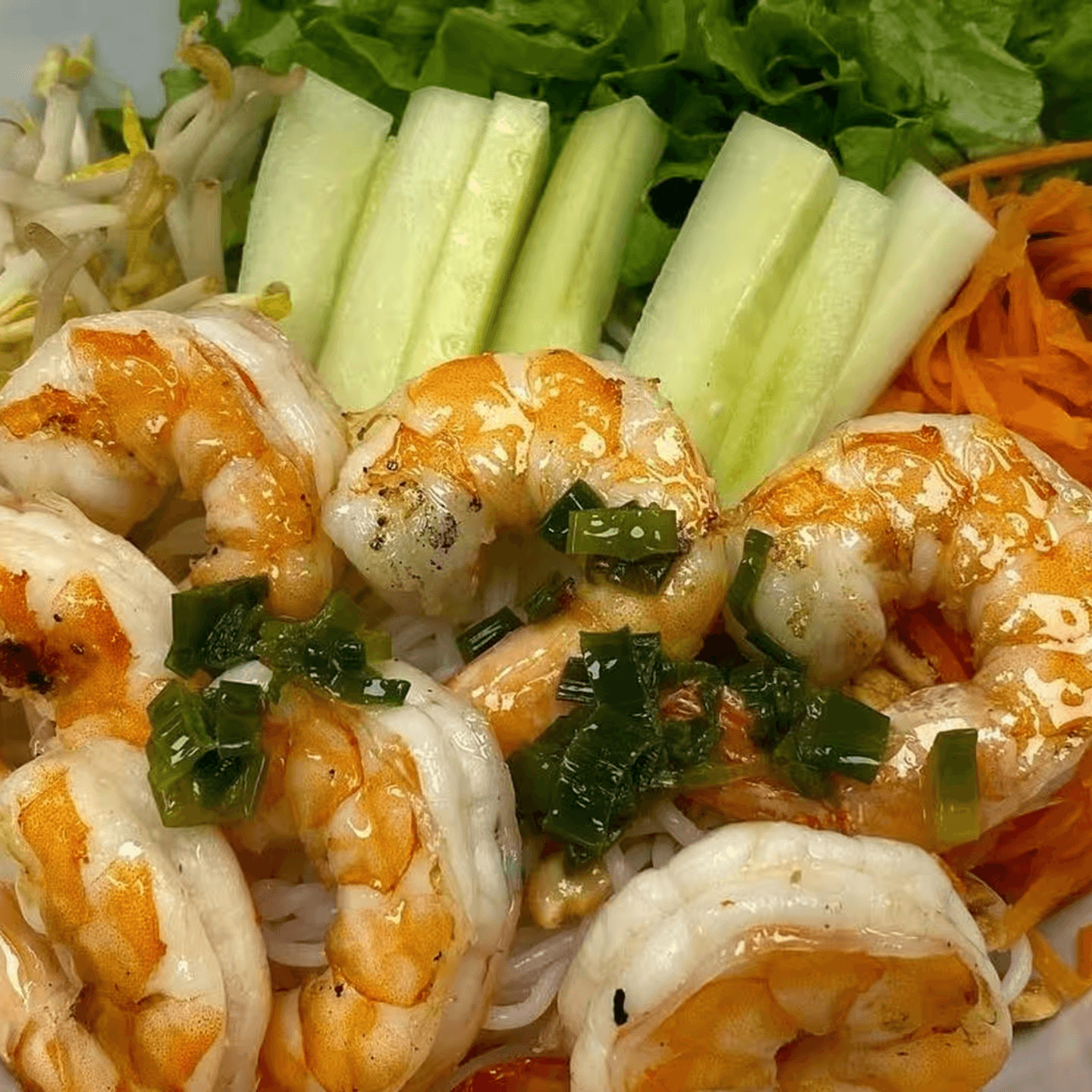 Grilled Shrimp Bun Tom Nuong: Fresh and Savory!