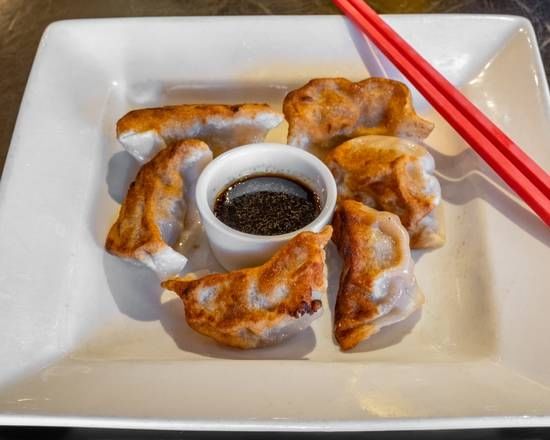 Delicious Thai Flavors: A Taste of Thailand