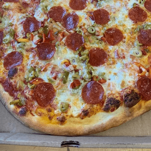 10" Cauliflower Coyote Pizza.