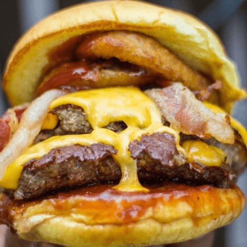 Salchipapa Burger (1).