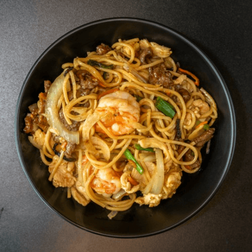 Yen Ching Lo Mein (Chicken, Beef, and Shrimp).