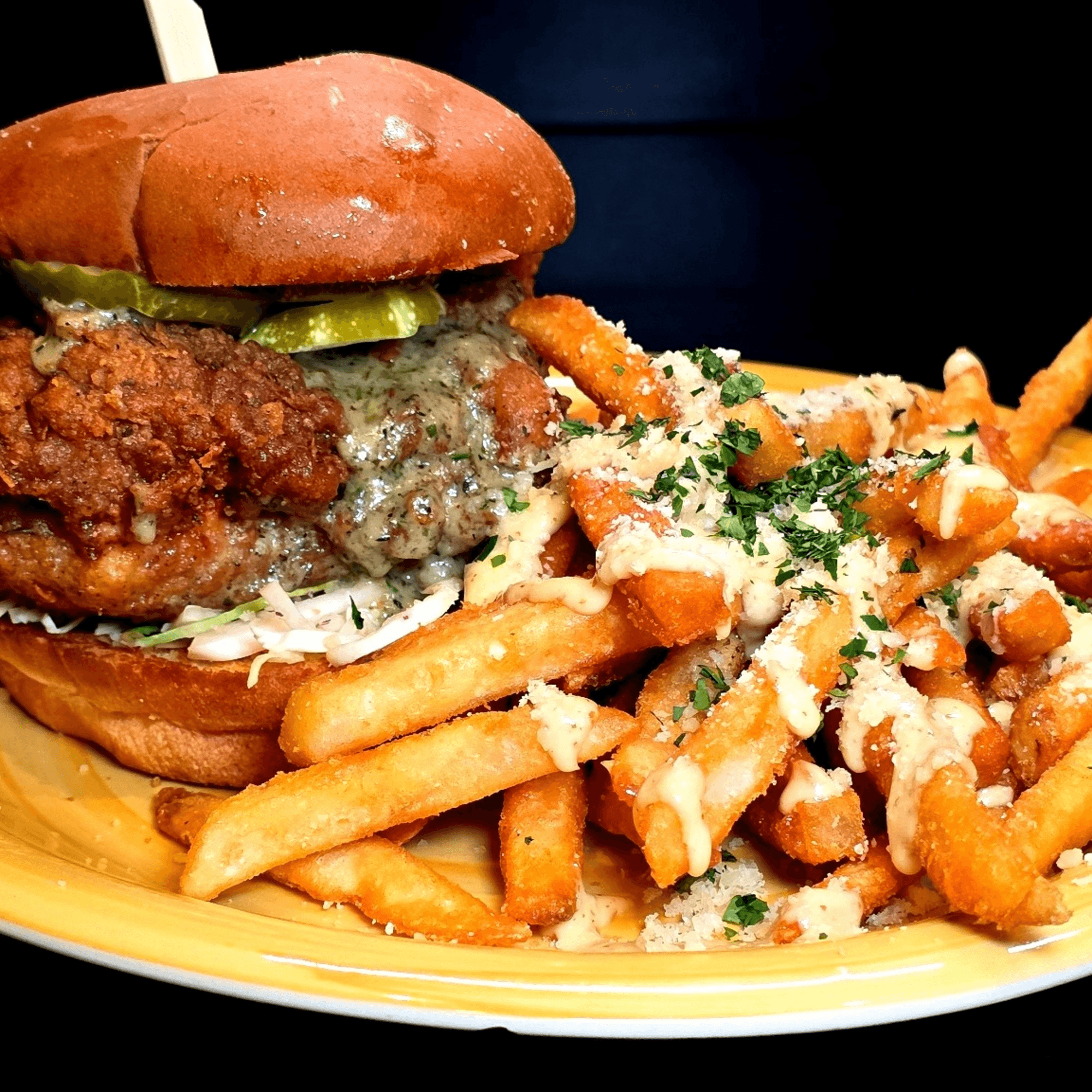 Label Kitchen + Bar gallery image #1