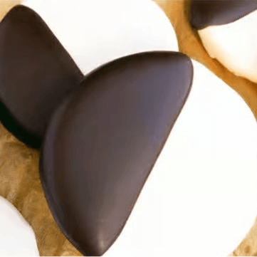 Black & White Cookie.