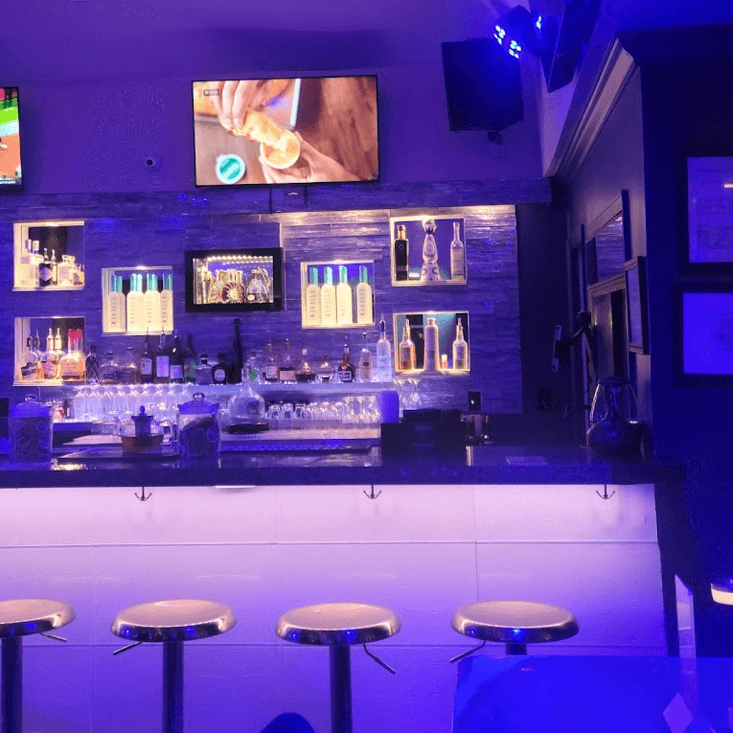 Sip & Savor: A Toast to Culinary Excellence