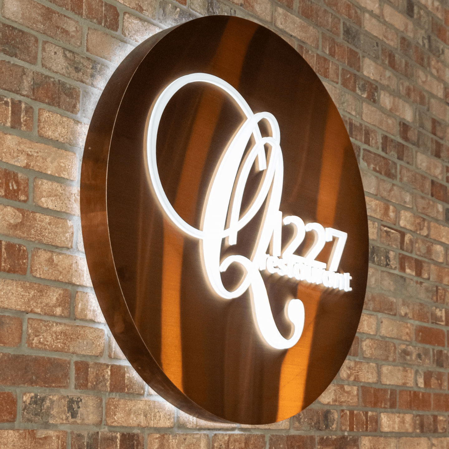 Welcome to Q1227 Restaurant