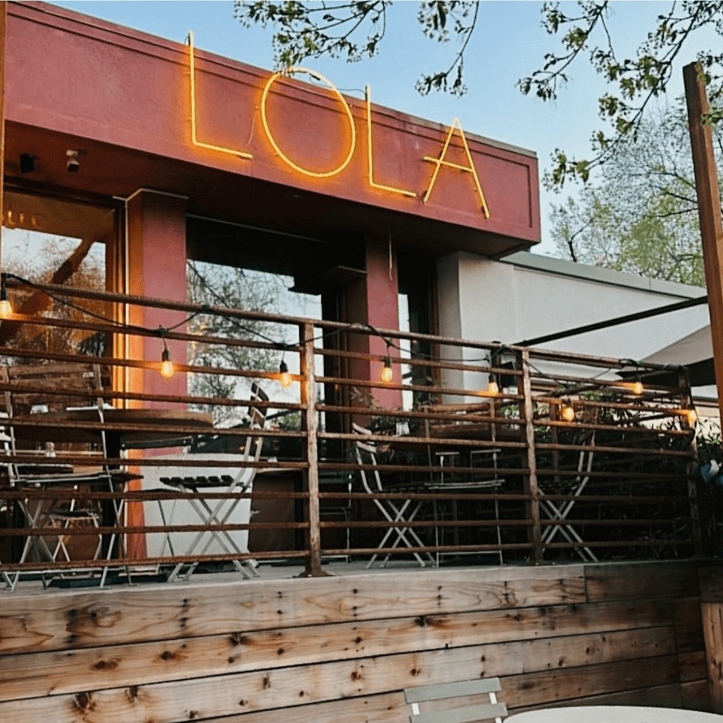 Welcome to Lola
