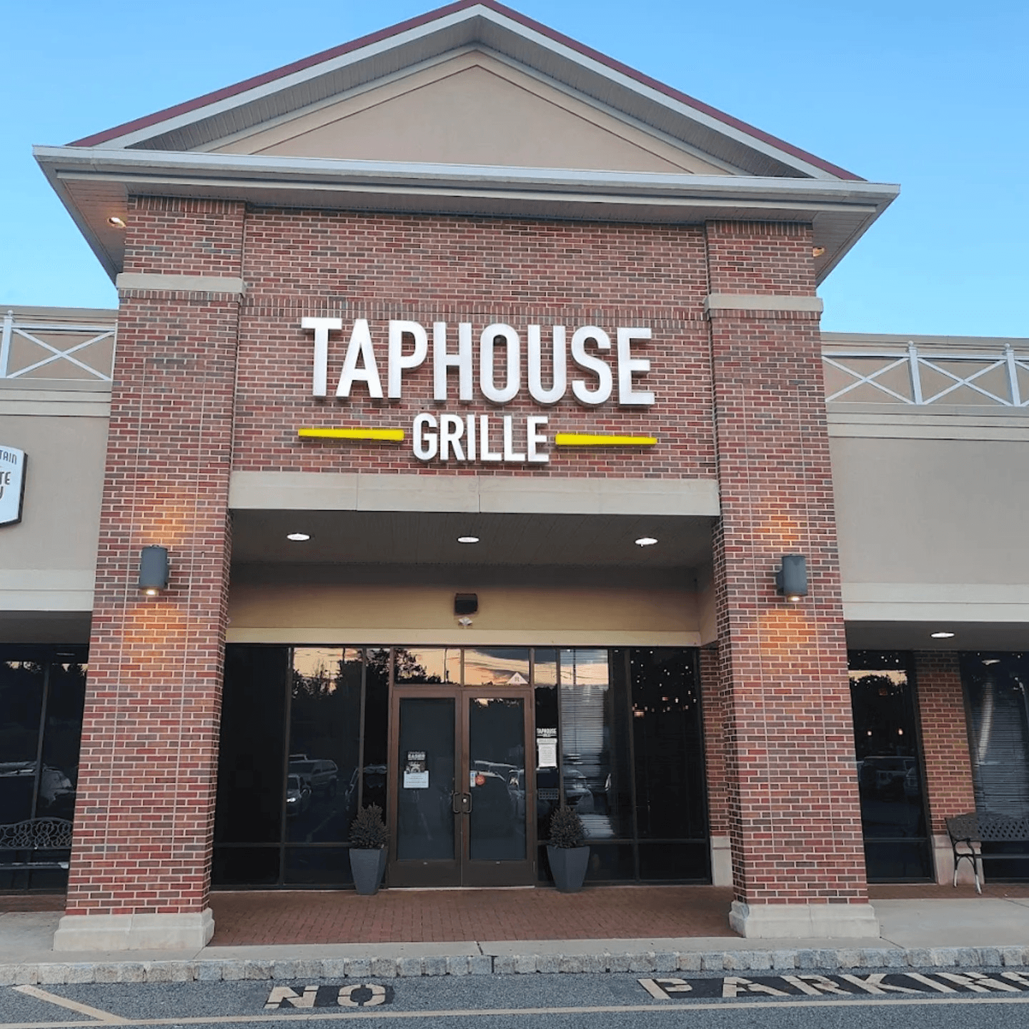 Discover Taphouse Grille Today