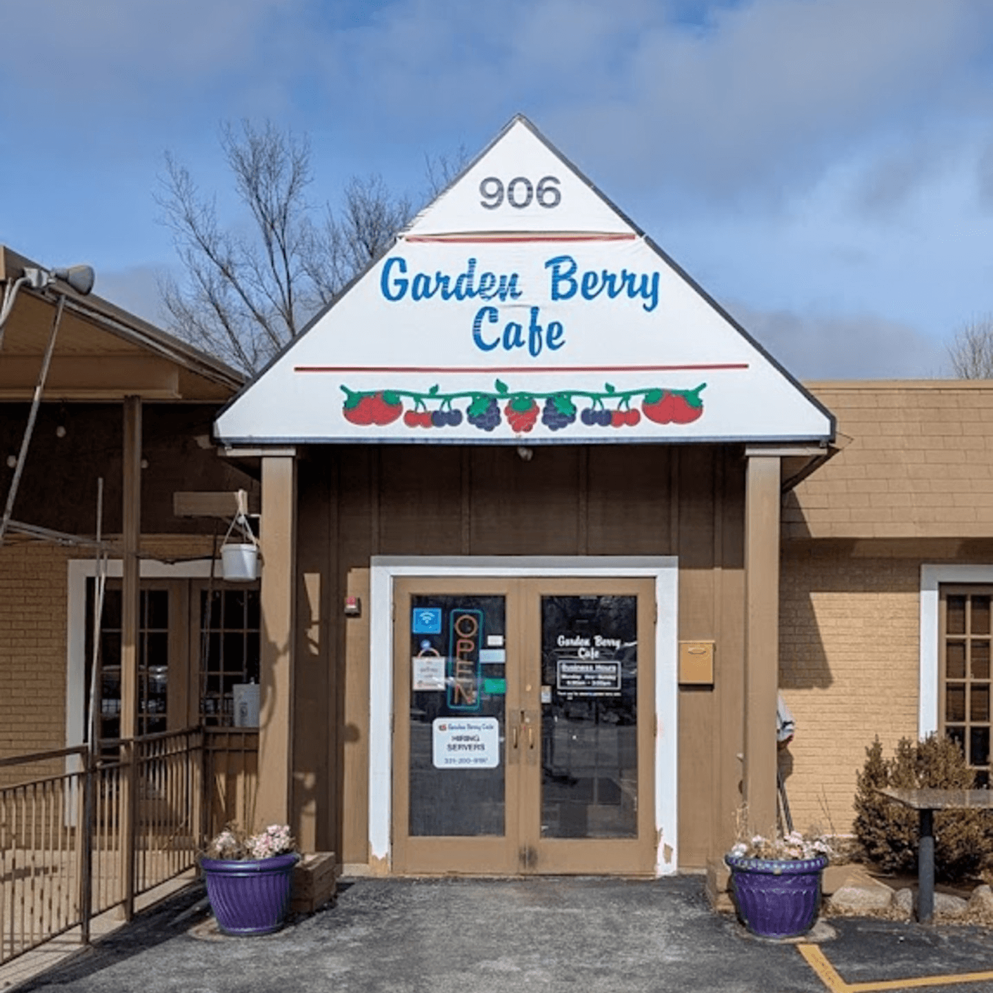 Garden Berry Cafe  