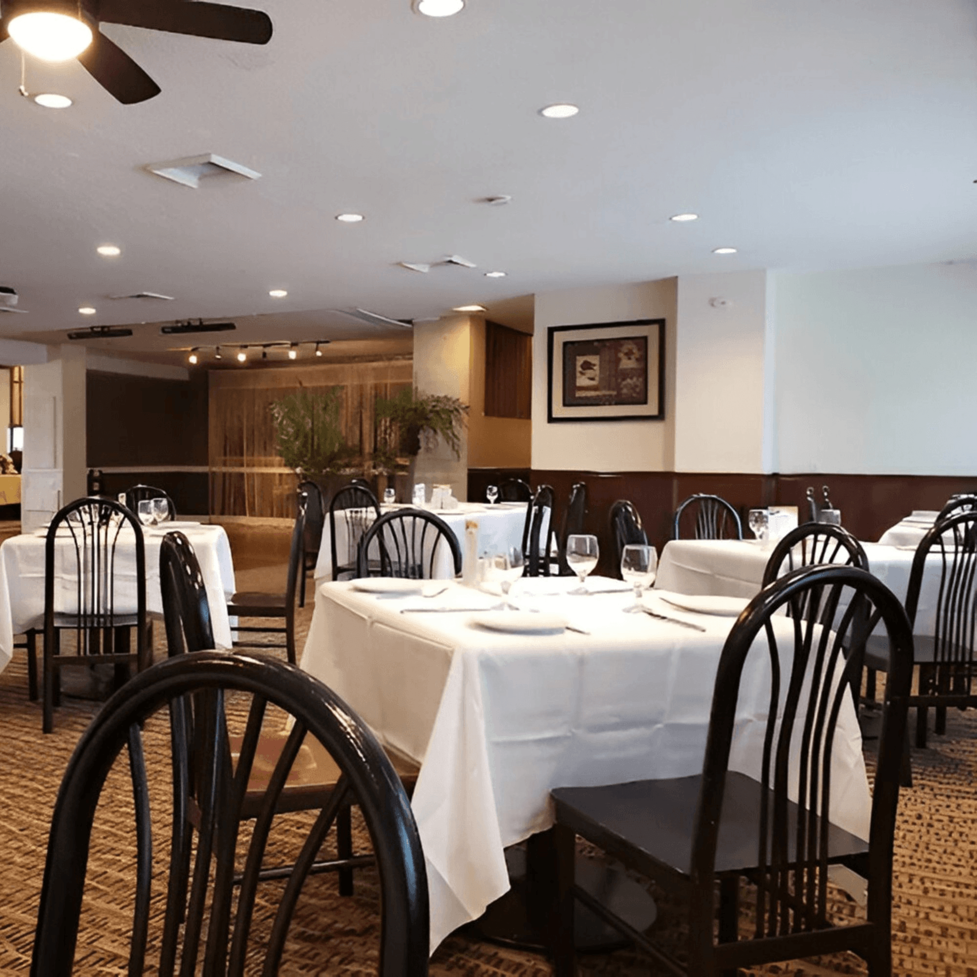 Mehfil Indian Restaurant & Bar gallery image #2