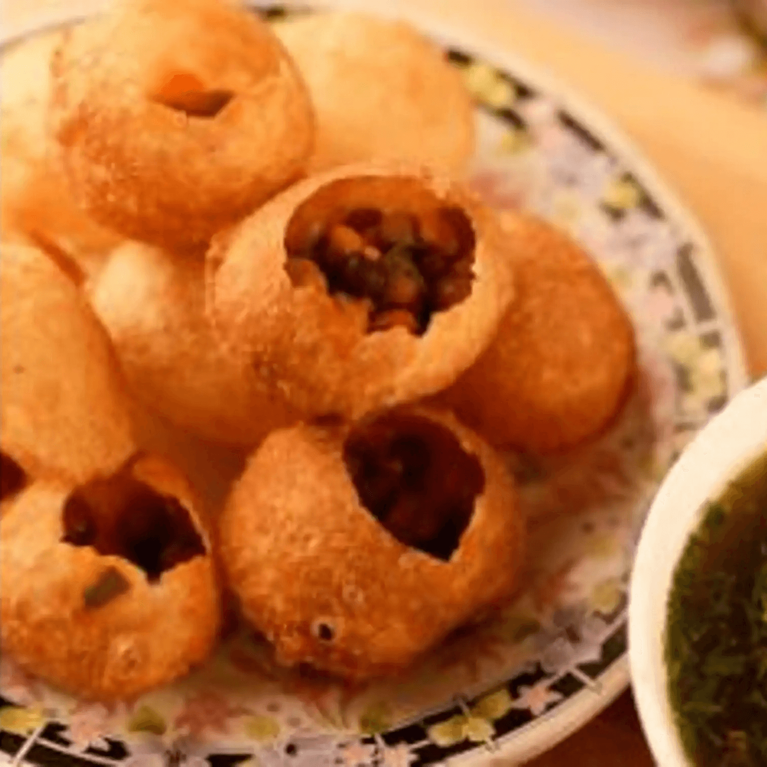 Pani Puri (6 Pcs).