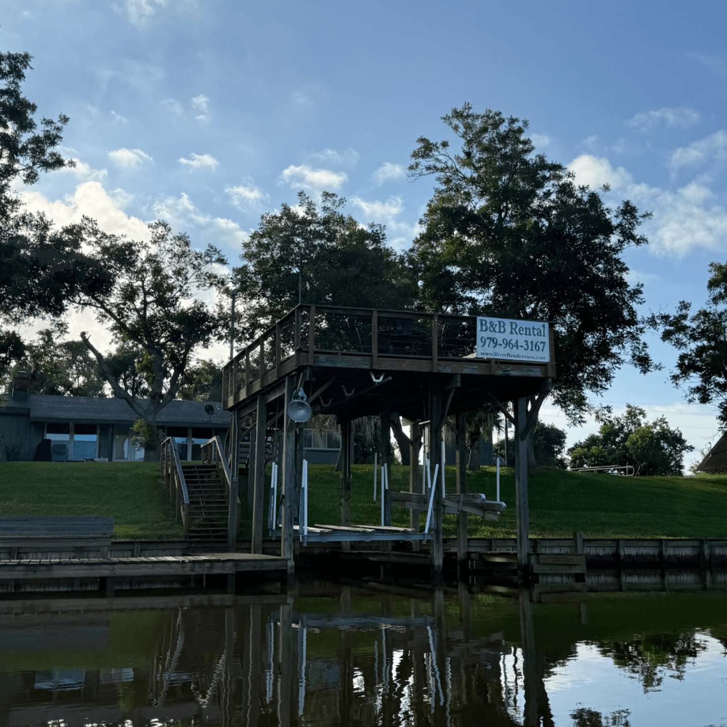 San Bernard River House