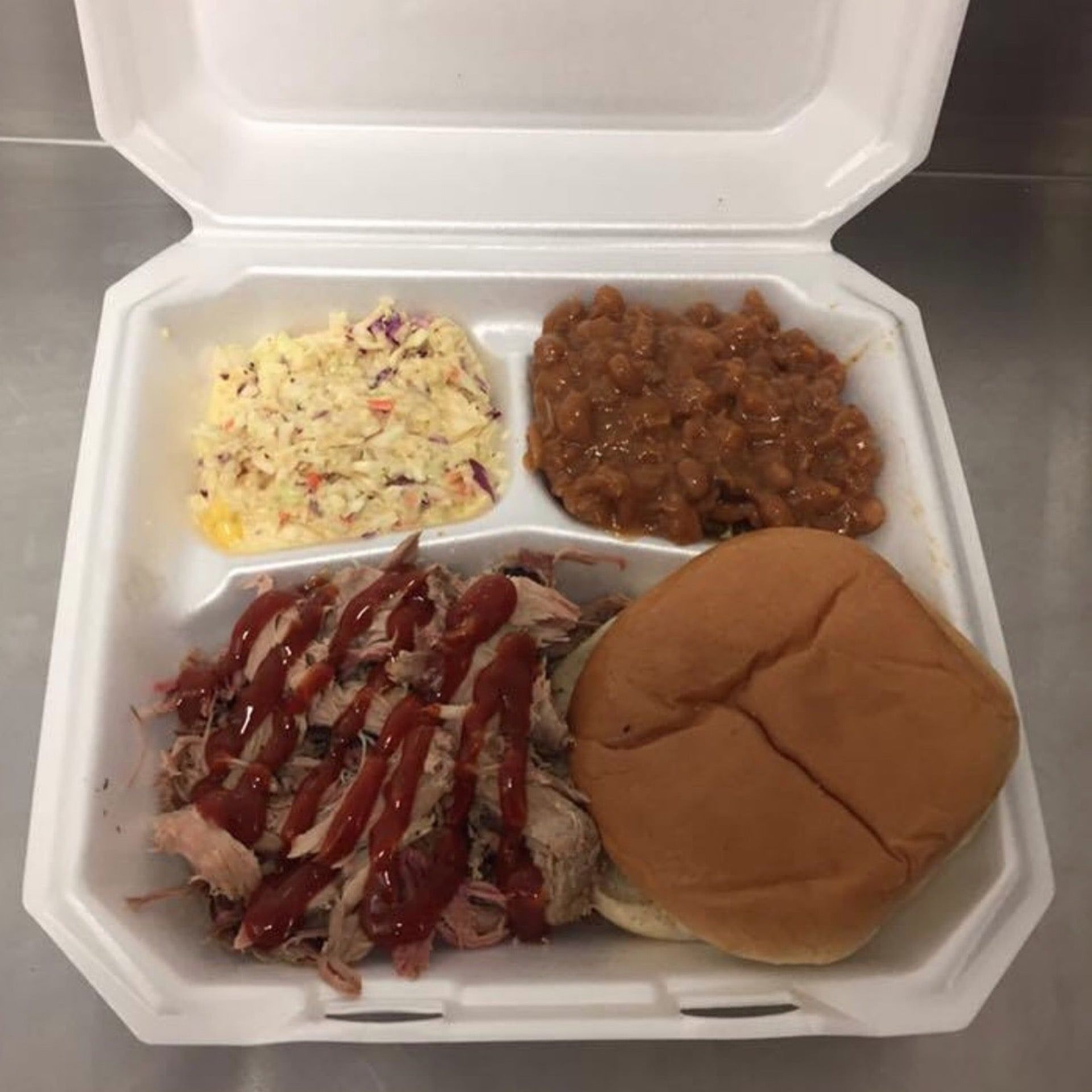 BBQ Plate W/2 Sides.