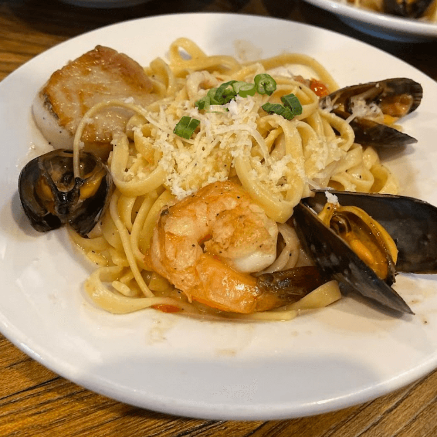 Classic Spaghetti: Simple, Savory, Perfect