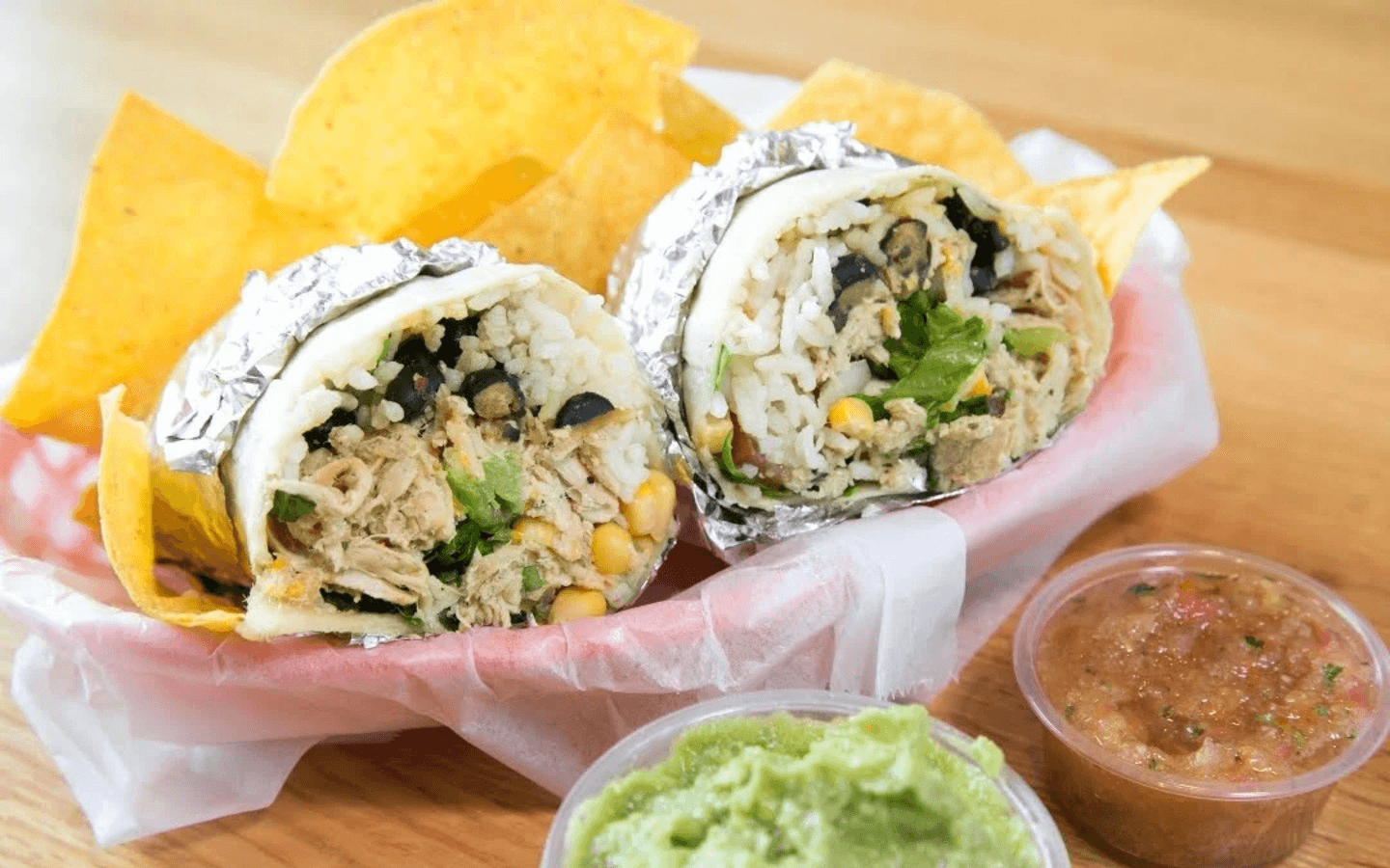 Order Your Way – Dine In, Takeout, or Delivery 🚚