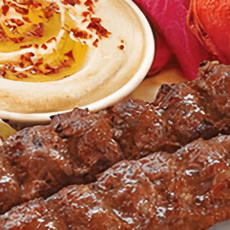 Kafta kabab (kabab halabey).