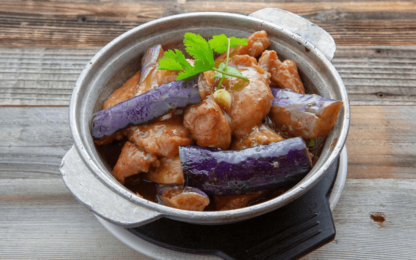 Sizzling Pork Chop & Eggplant Hot Pot