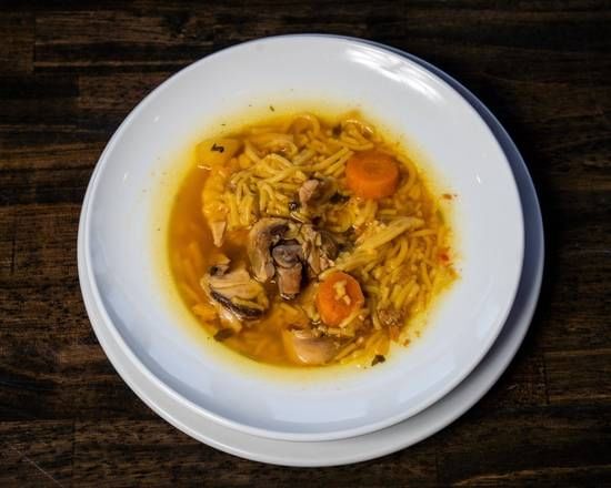 Sopa De Pollo.