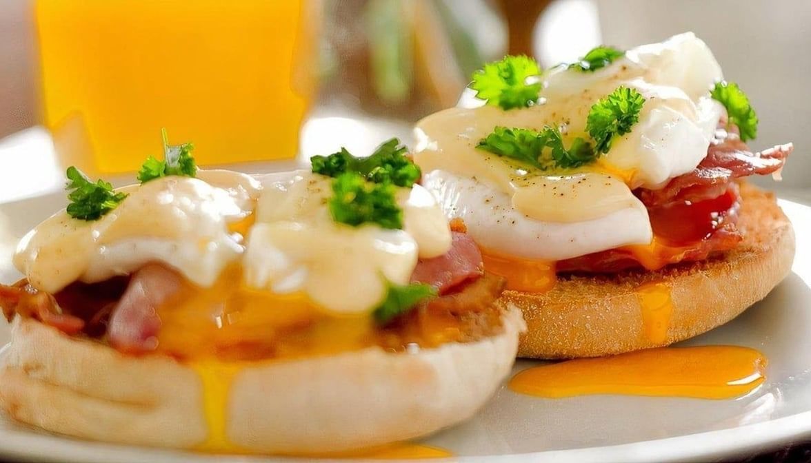 Eggs Benedict.