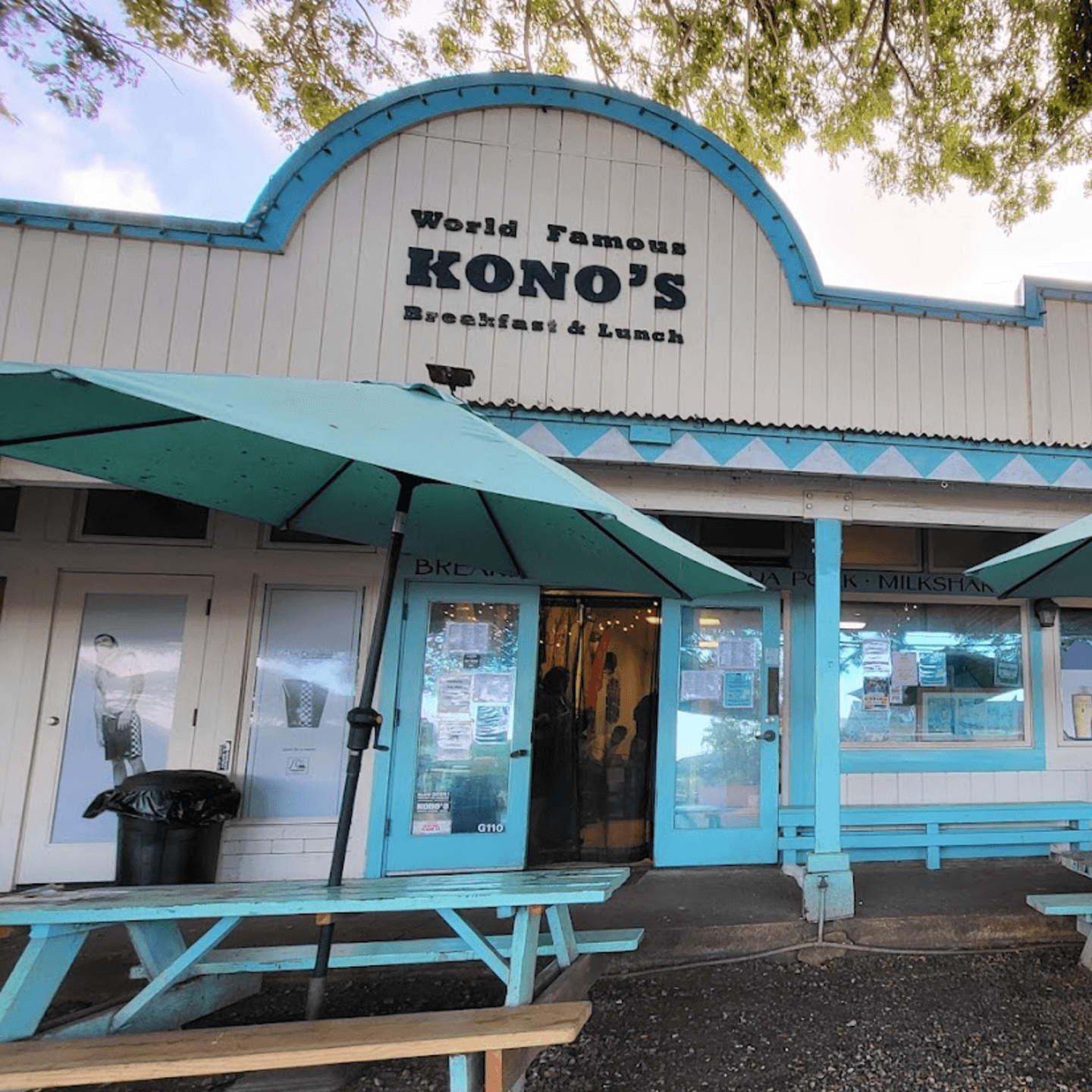 Welcome to Kono's Northshore - Haleiwa